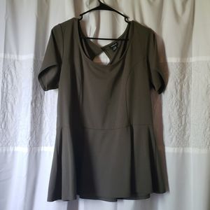 Torrid size 2 peplum top